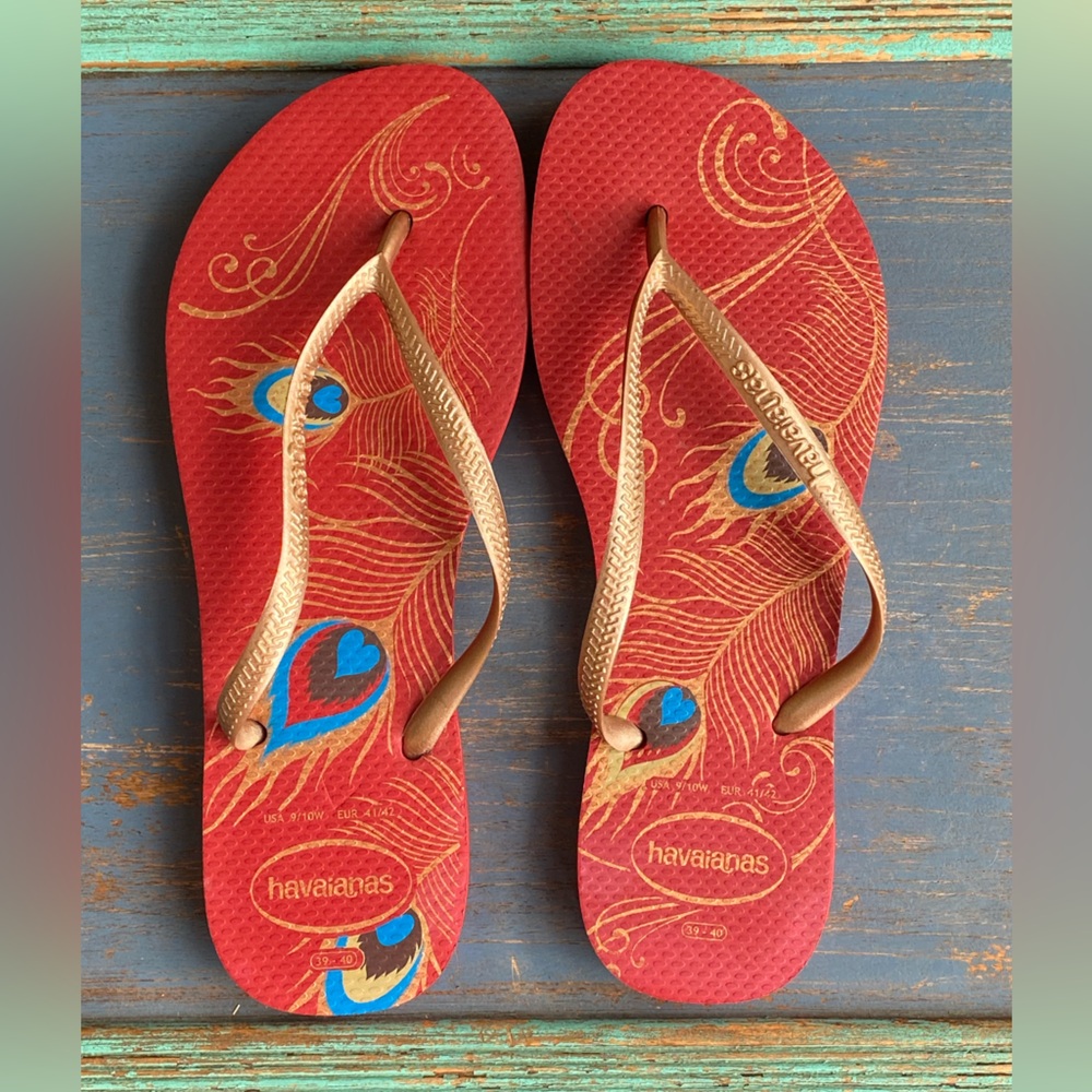Havaianas Red Flip Flops with Gold Straps and Blue Peacock Accents Size 9-10 W